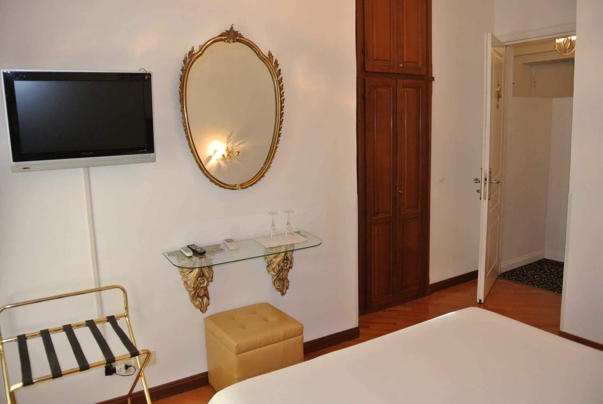 מלון רומא Le Petit Real מראה חיצוני תמונה